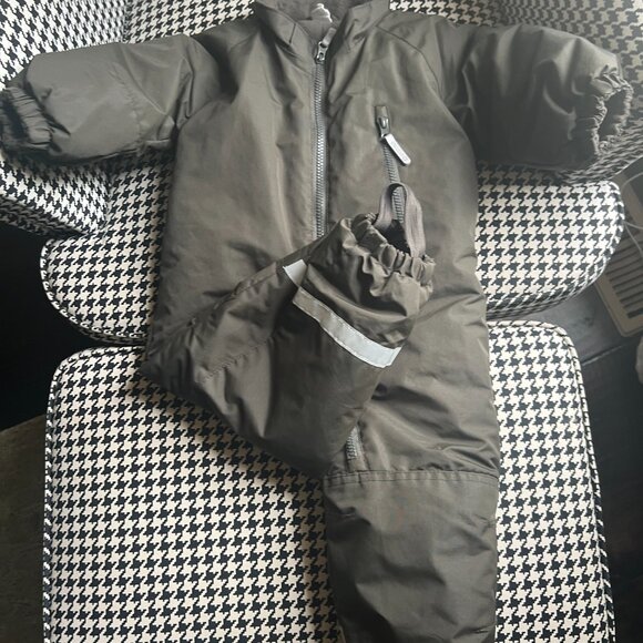H&M Baby Water-repellent Snowsuit - Picture 2 of 7